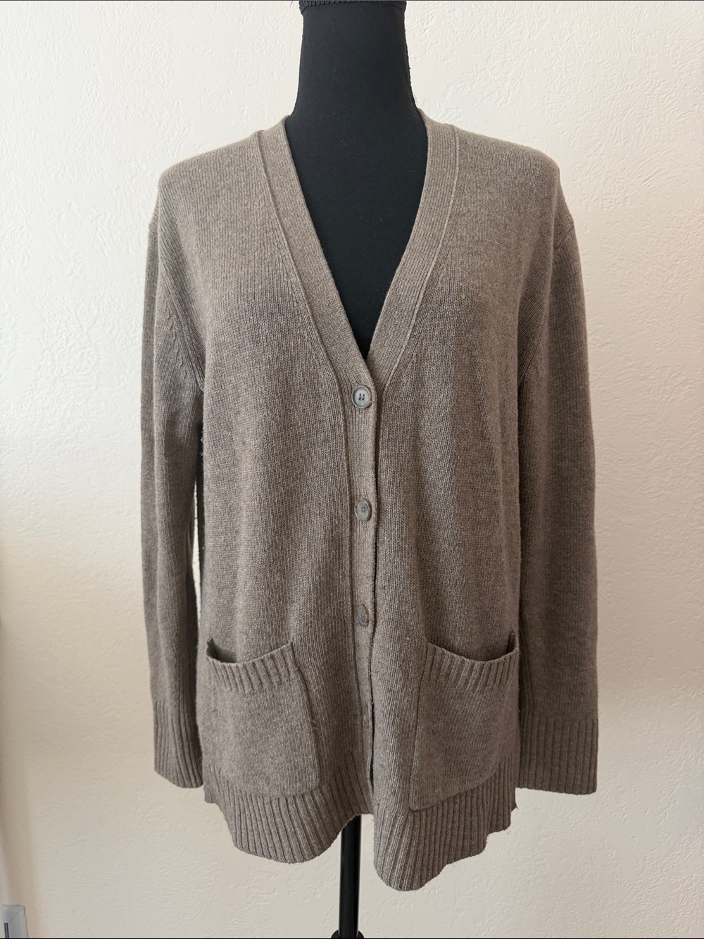 Jenni Kayne Cashmere V-Neck Brown Button Cardigan Sweater SIZE SMALL